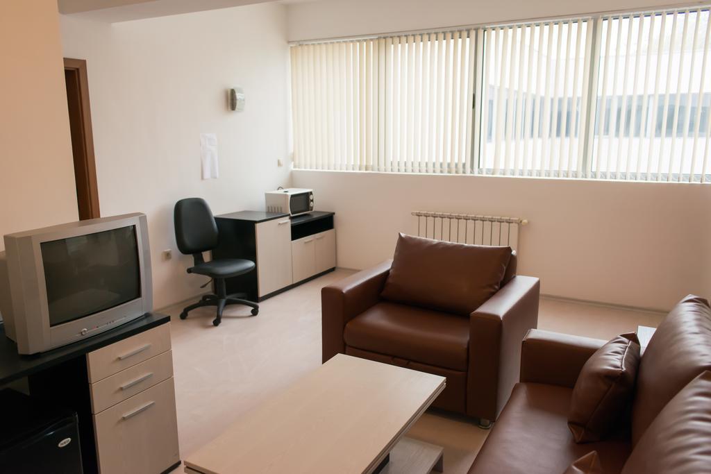Hotel Noris Plovdiv Habitación foto