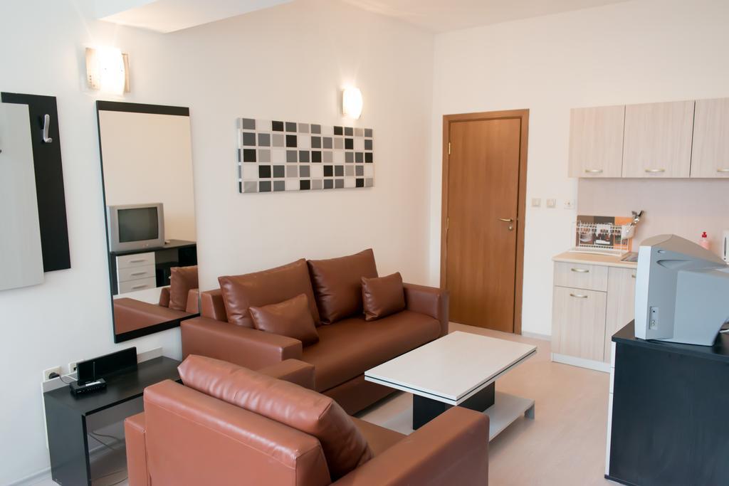 Hotel Noris Plovdiv Habitación foto