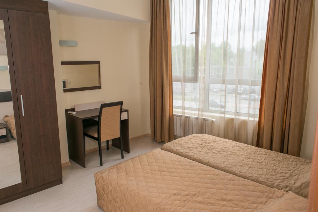 Hotel Noris Plovdiv Habitación foto