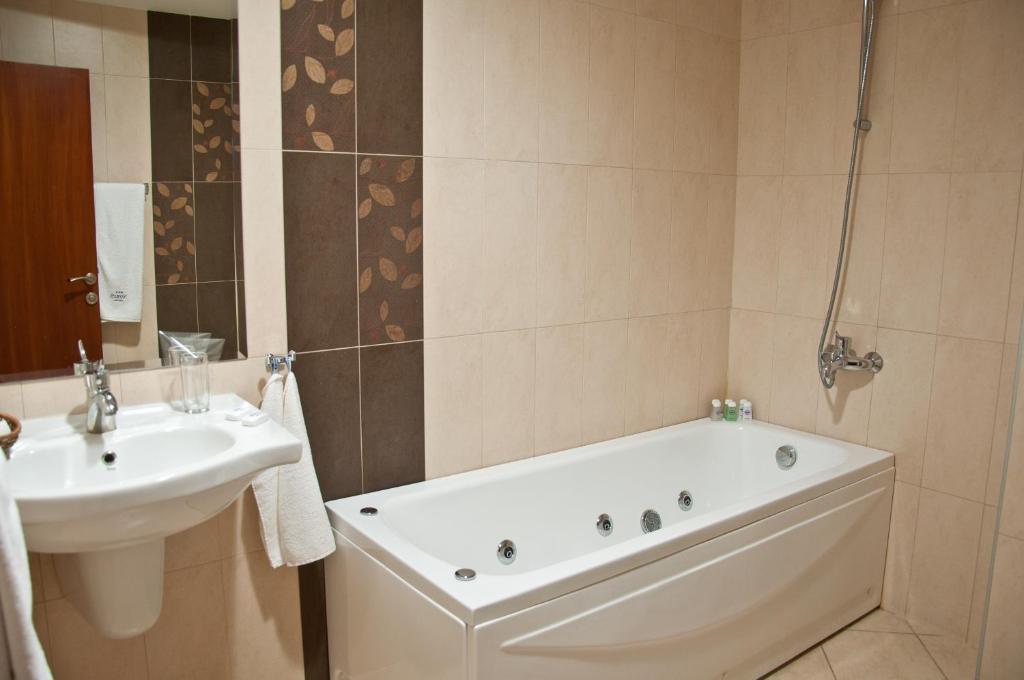 Hotel Noris Plovdiv Habitación foto